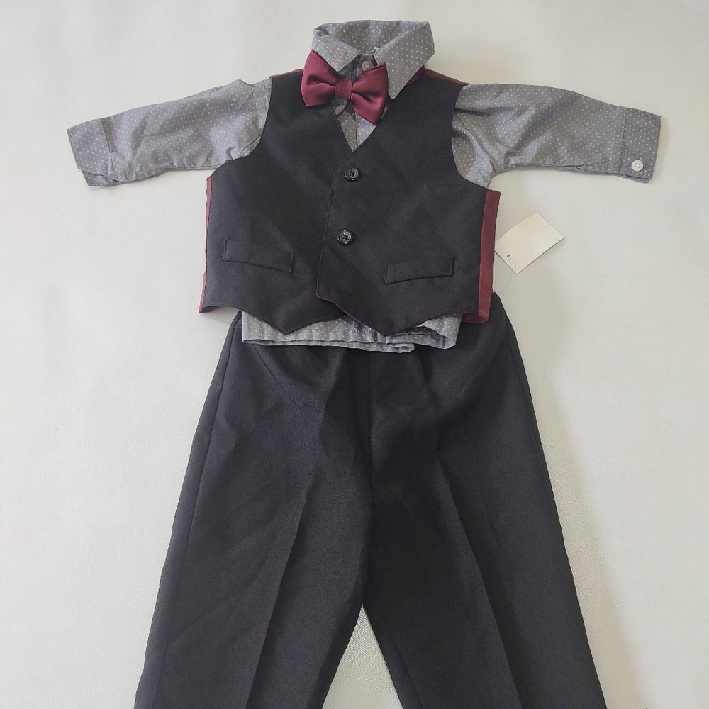 Perry Ellis 18 month 4 piece suit set with bowtie burgundy grey black